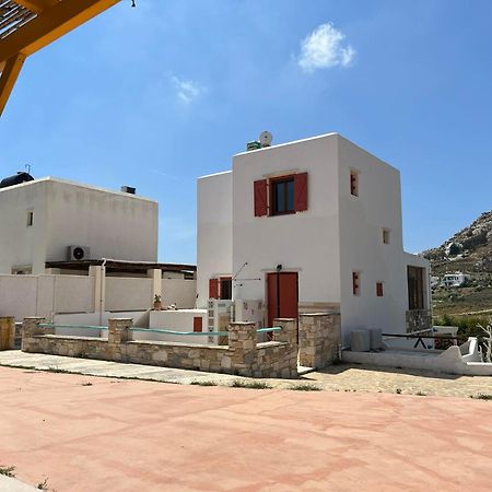 Armonia Studios, Apartments & Villa 米科利维亚 外观 照片